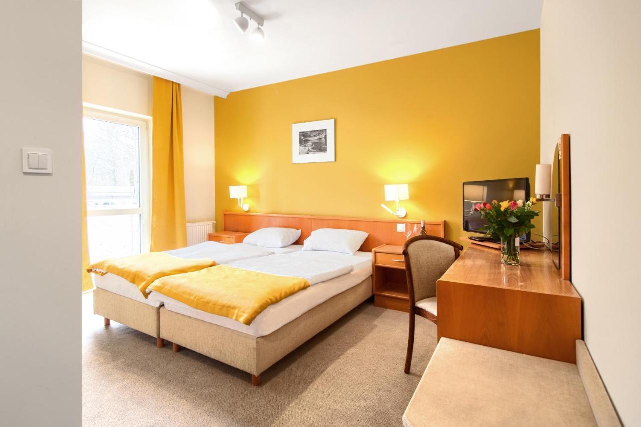 Taaakaryba Hotel Kołobrzeg Eksteriør billede