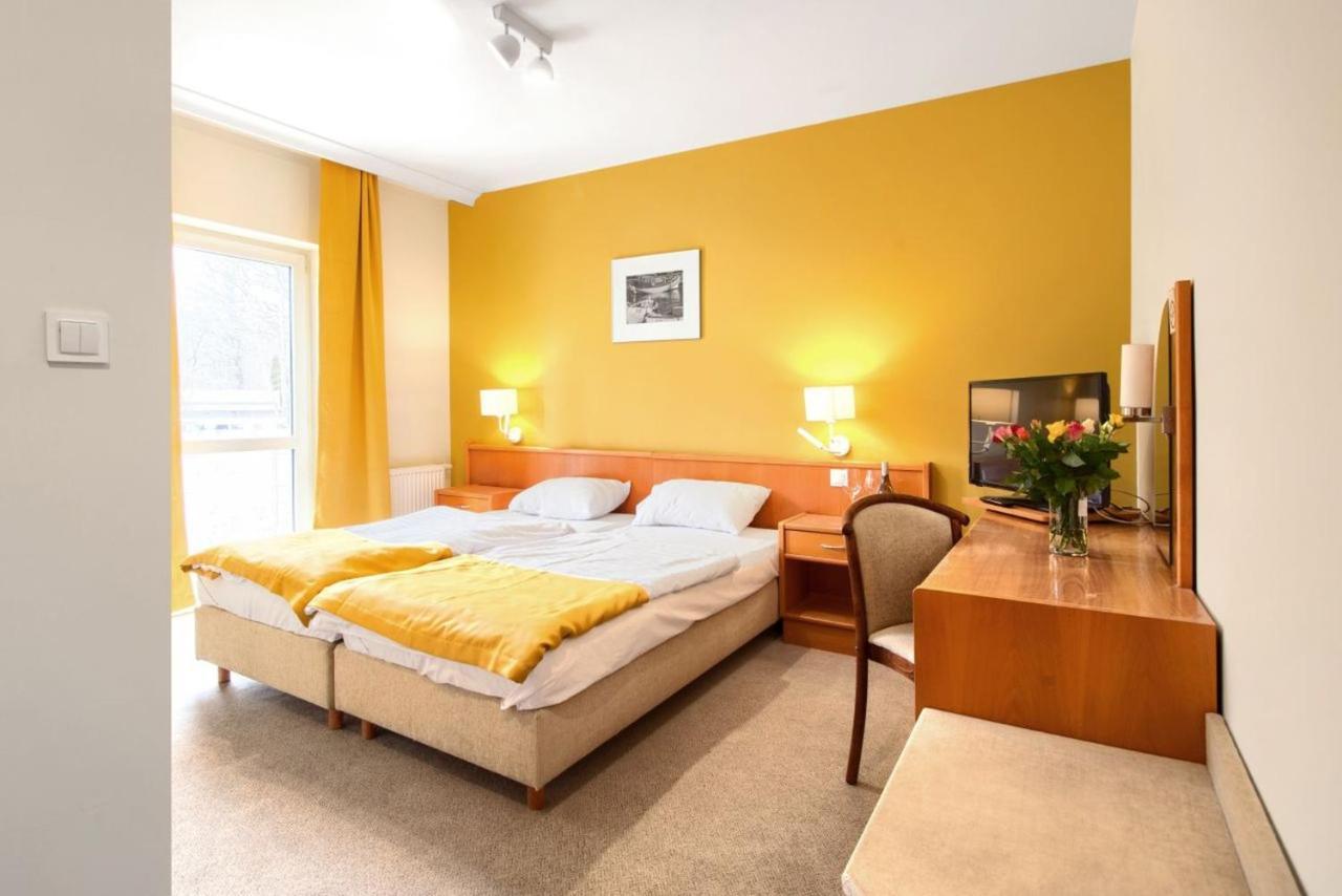 Taaakaryba Hotel Kołobrzeg Eksteriør billede